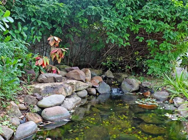 $425,000 | 506 Casas Bonitas Drive, Nokomis, FL 34275