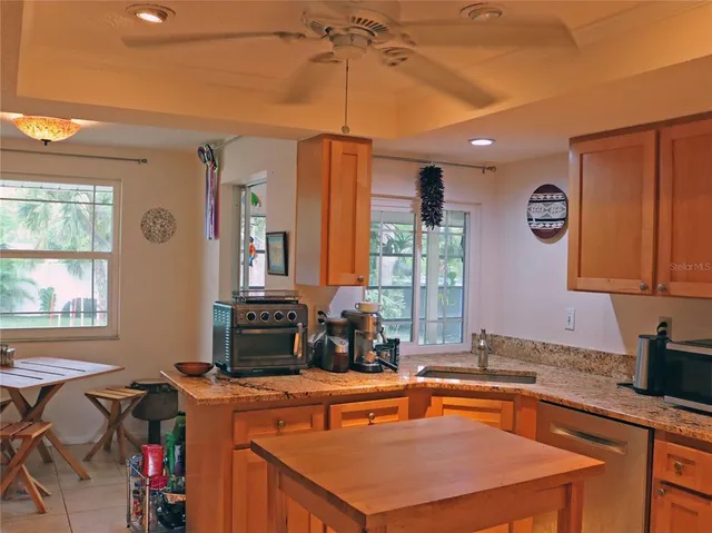 $425,000 | 506 Casas Bonitas Drive, Nokomis, FL 34275