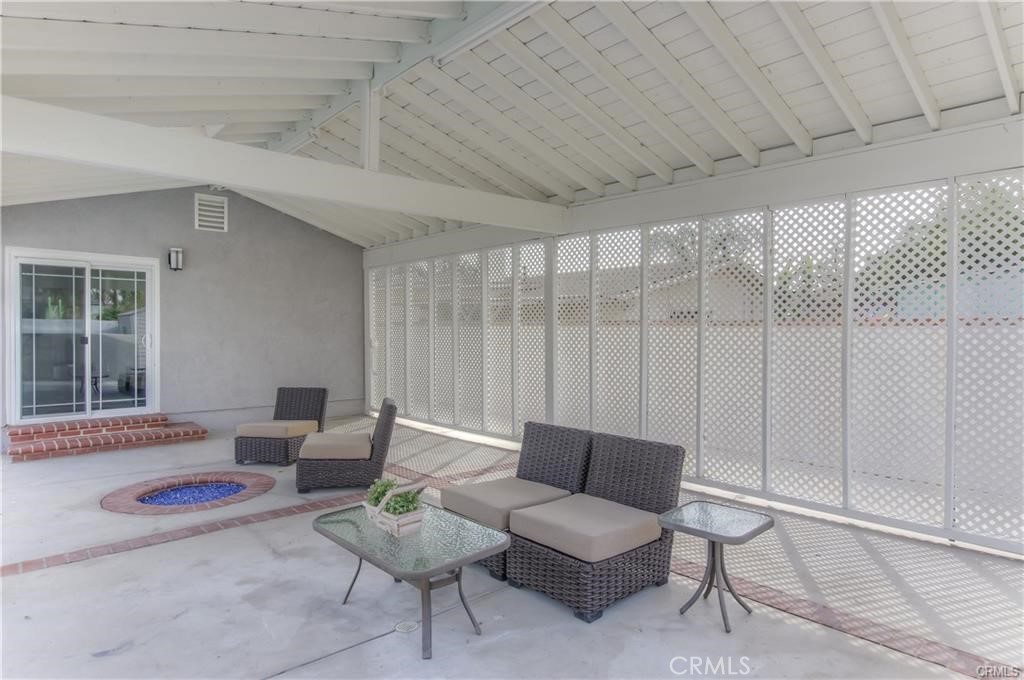1925 North Screenland Drive Burbank, CA 91505 - Photo 24 of 31 a living room with furniture and a ceiling fan
