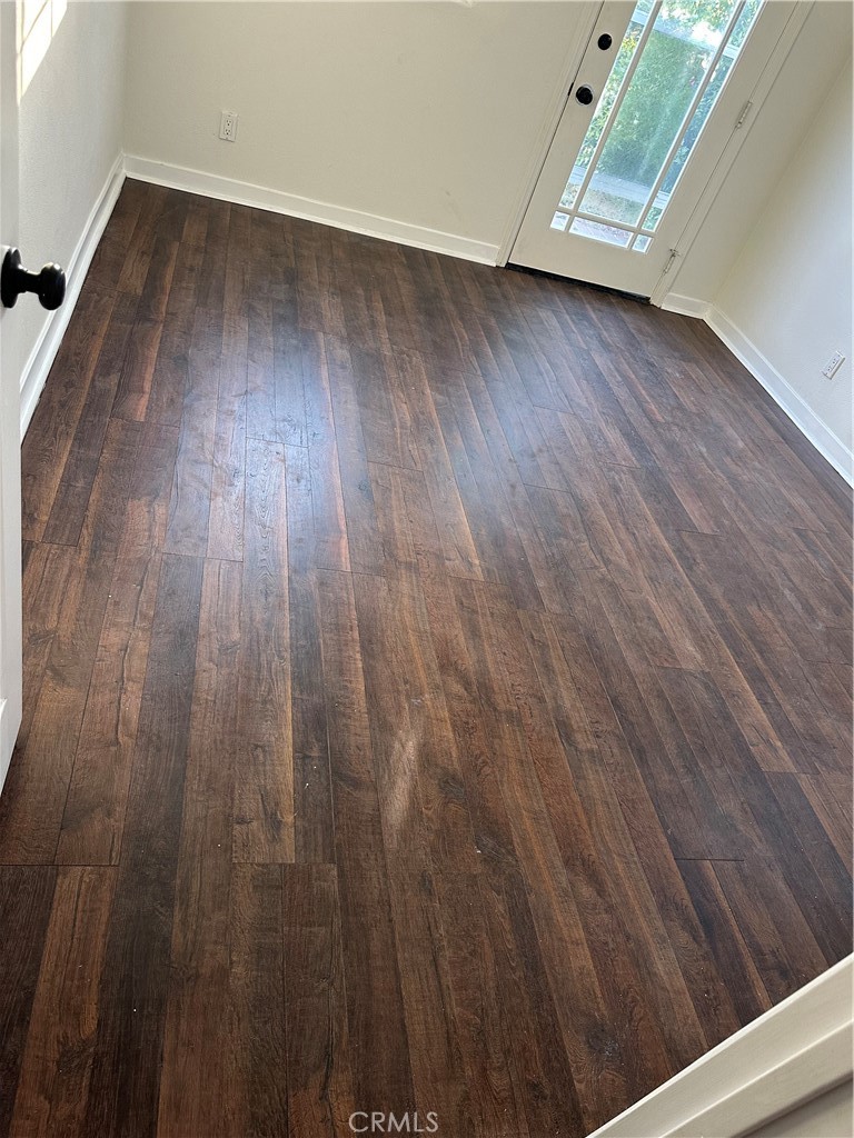 1925 North Screenland Drive Burbank, CA 91505 - Photo 28 of 31 a view of a room with wooden floor
