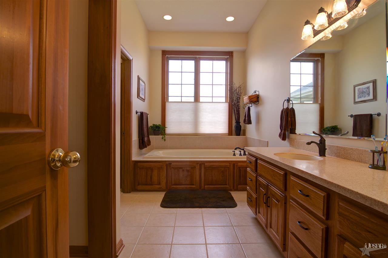 14531 Waterbrook Road Fort Wayne, IN 46814 - Photo 12 of 30 Gallery Image 12
