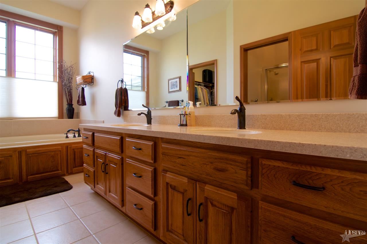 14531 Waterbrook Road Fort Wayne, IN 46814 - Photo 13 of 30 Gallery Image 13