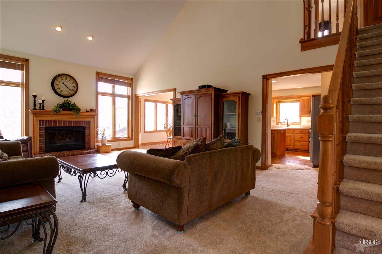 14531 Waterbrook Road Fort Wayne, IN 46814 - Photo 3 of 30 Gallery Image 3