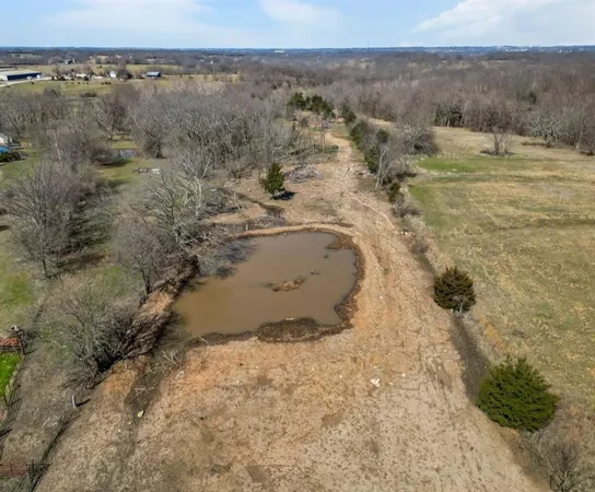 $370,000 | 9170 West 311th Street, Louisburg, KS 66053