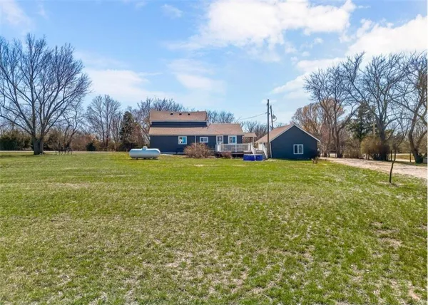 $370,000 | 9170 West 311th Street, Louisburg, KS 66053
