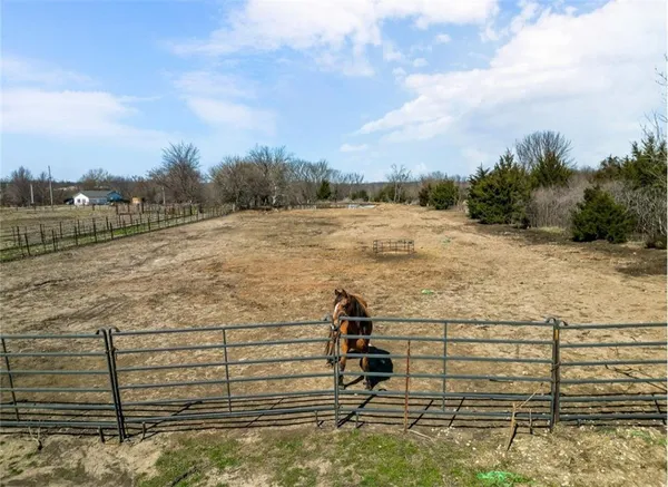 $370,000 | 9170 West 311th Street, Louisburg, KS 66053