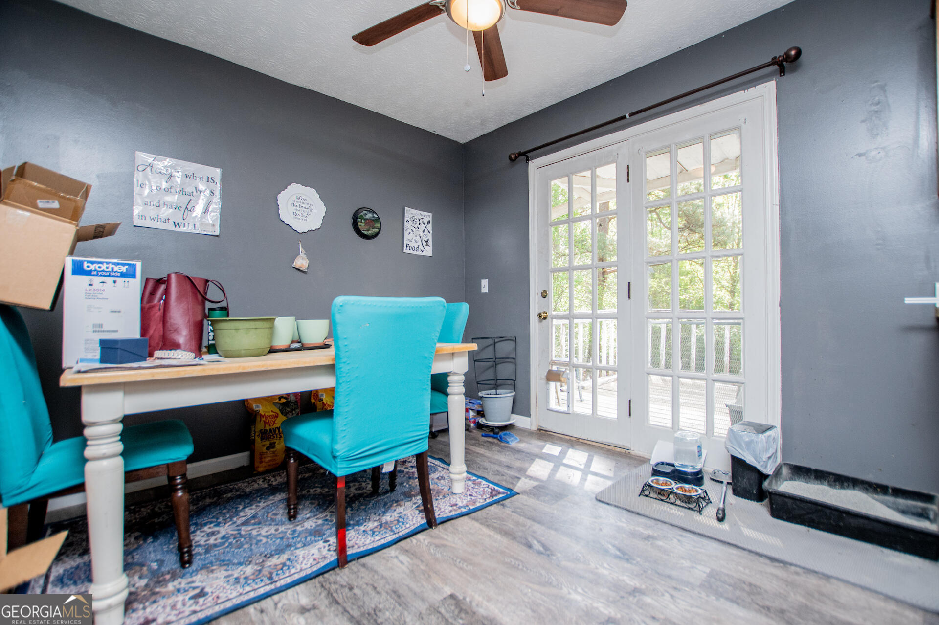 1227 Horsley Mill Road Carrollton, GA 30116 - Photo 18 of 70 a living room with furniture and a window