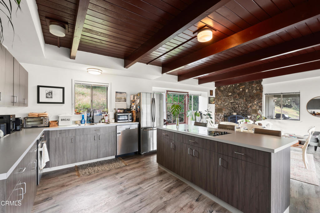 10840 Santa Rosa Road Camarillo, CA 93012 - Photo 11 of 55 Kitchen