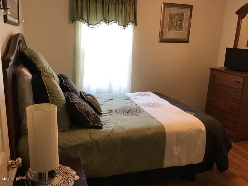 9313 Halsell Road Gulfport, MS 39503 - Photo 16 of 18 9313 Halsell Rd.