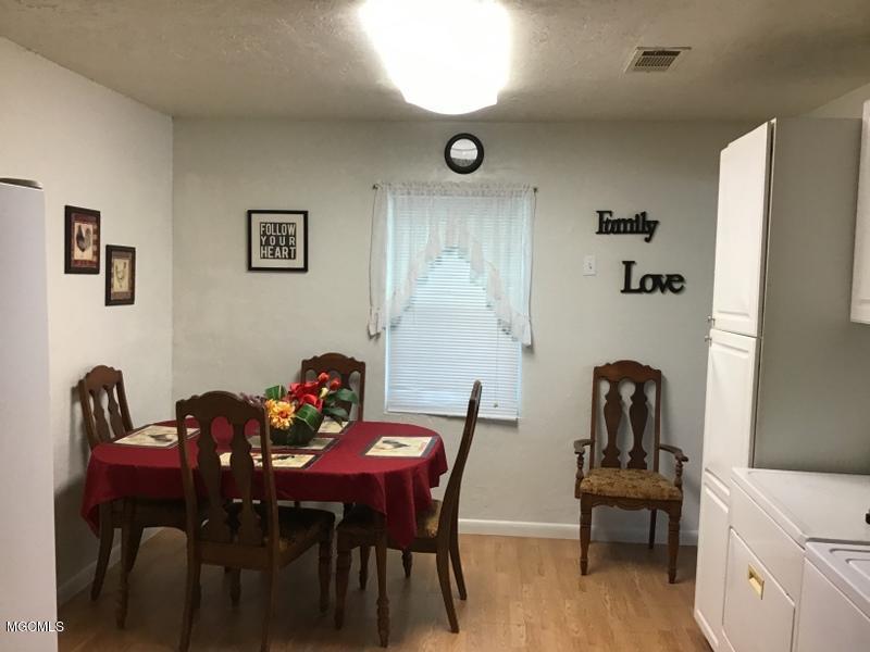 9313 Halsell Road Gulfport, MS 39503 - Photo 8 of 18 9313 Halsell Rd.