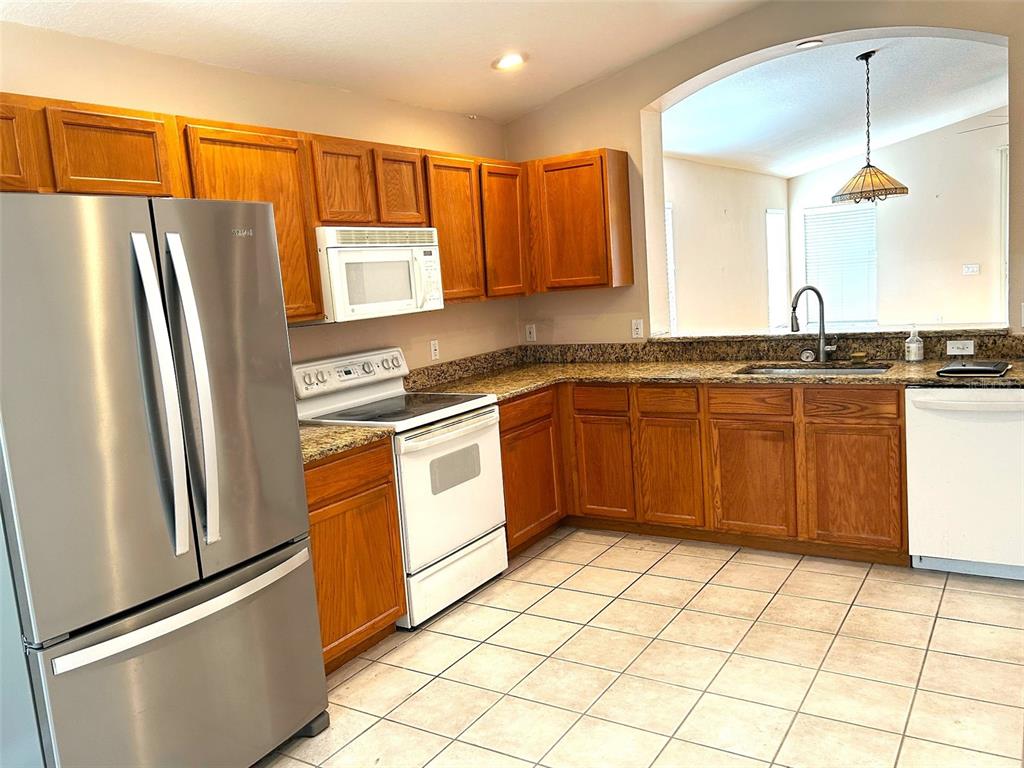 11636 Spindrift Loop Hudson, FL 34667 - Photo 5 of 42