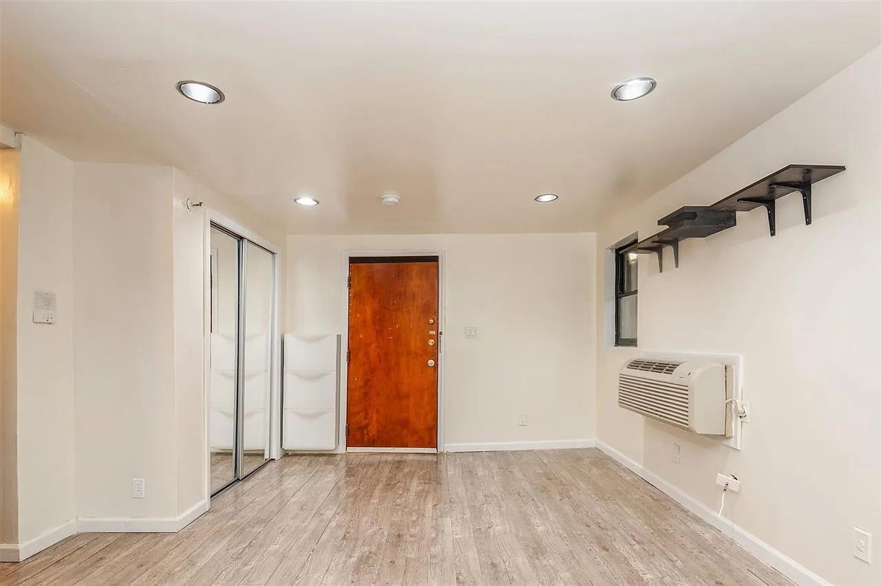 513 Monroe Street, Unit 2 Hoboken, NJ 07030 - Photo 5 of 10 Gallery Image 5