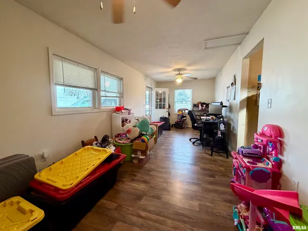 $127,000 | 318 Lift Street, Shawneetown, IL 62984