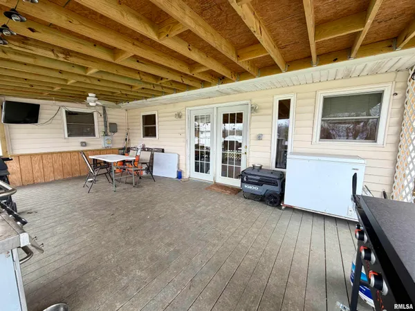 $127,000 | 318 Lift Street, Shawneetown, IL 62984