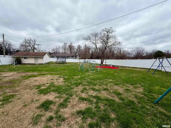 $127,000 | 318 Lift Street, Shawneetown, IL 62984