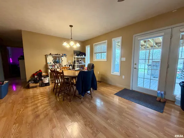 $127,000 | 318 Lift Street, Shawneetown, IL 62984