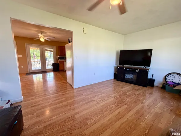 $120,000 | 318 Lift Street, Shawneetown, IL 62984
