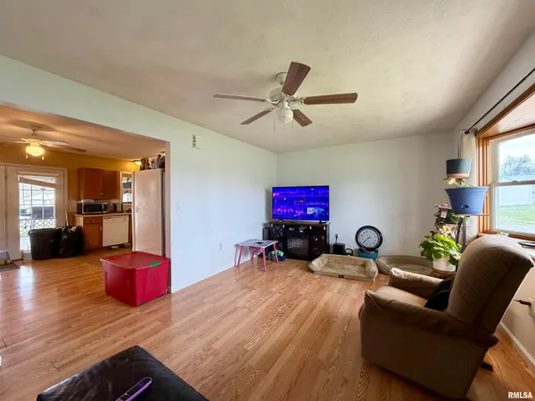 $127,000 | 318 Lift Street, Shawneetown, IL 62984