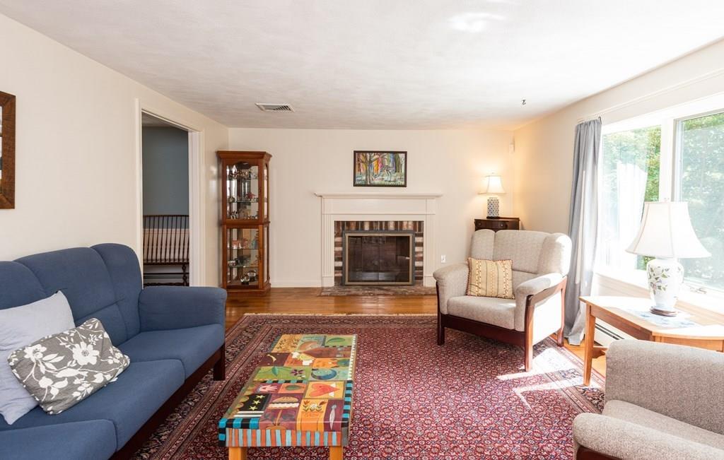 8 Daniels Road Wenham, MA 01984 - Photo 21 of 40 Gallery Image 21