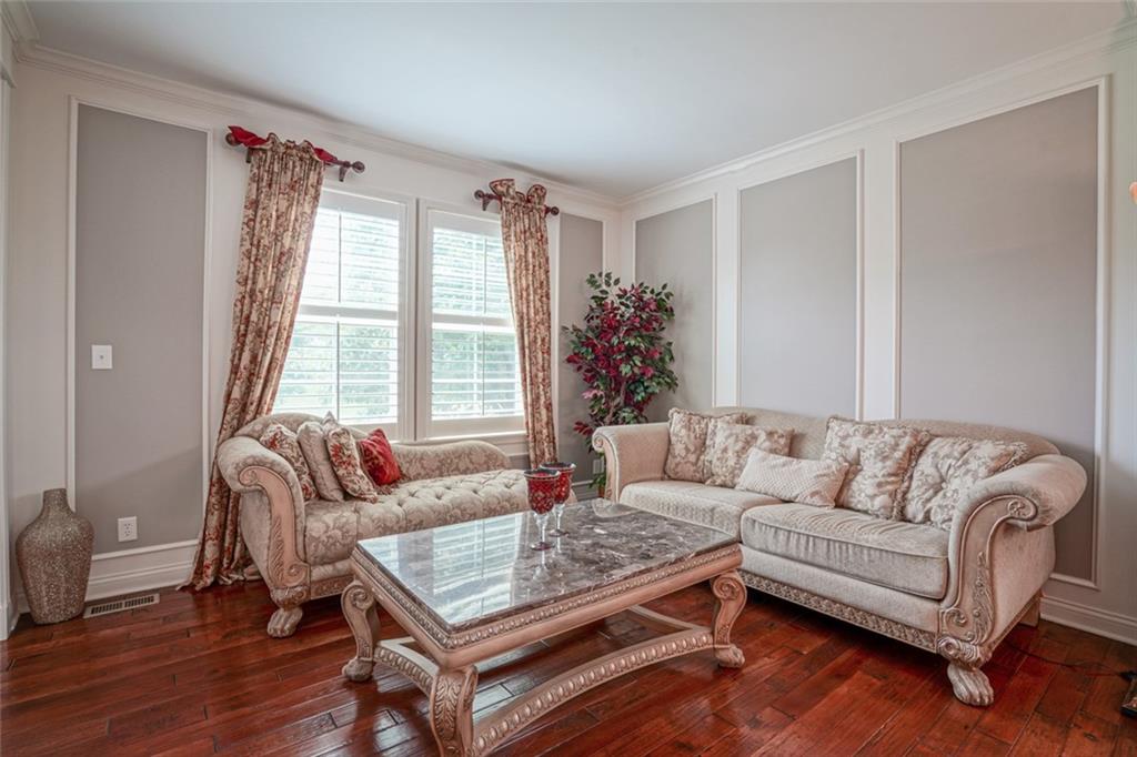 3898 Pelham Road Carmel, IN 46074 - Photo 4 of 59 Gallery Image 4