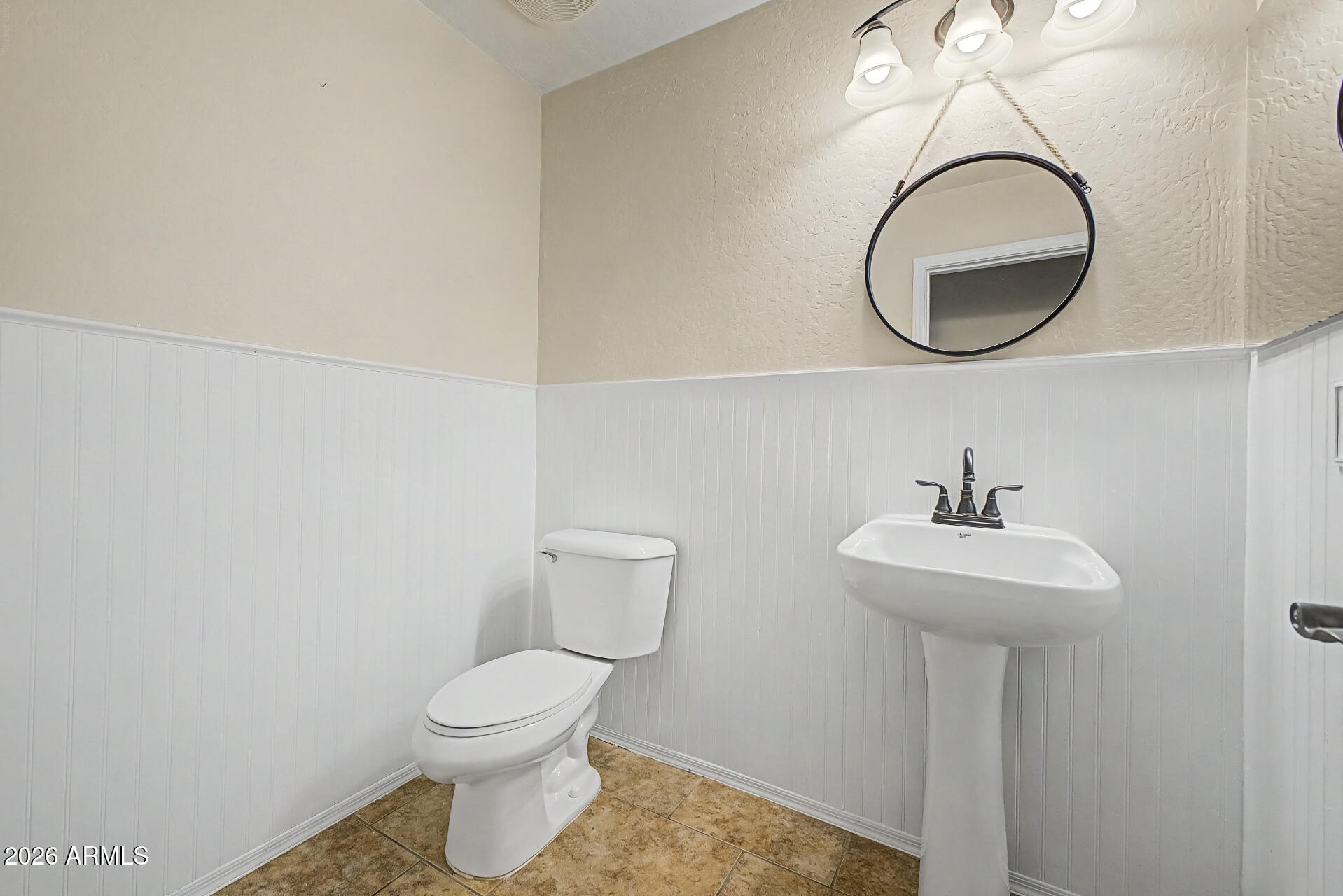 981 North 169th Avenue Goodyear, AZ 85338 - Photo 13 of 32 13 169th