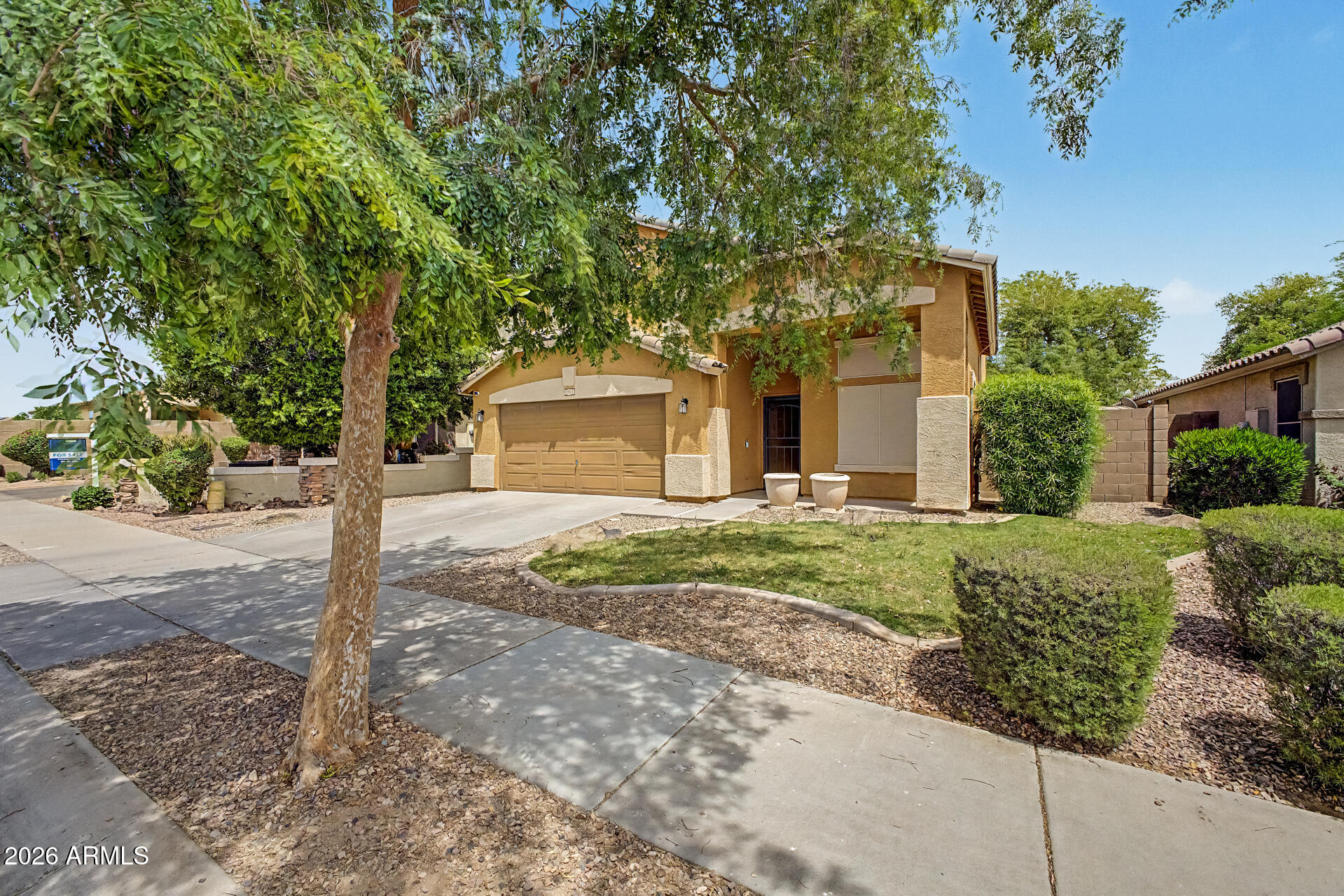 981 North 169th Avenue Goodyear, AZ 85338 - Photo 2 of 32 02 169th
