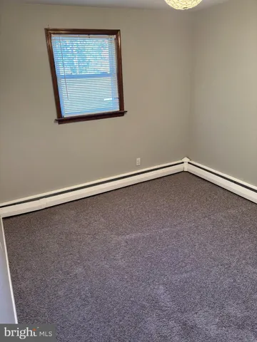 $1,325 | 707 Spruce Street, Collingdale, PA 19023