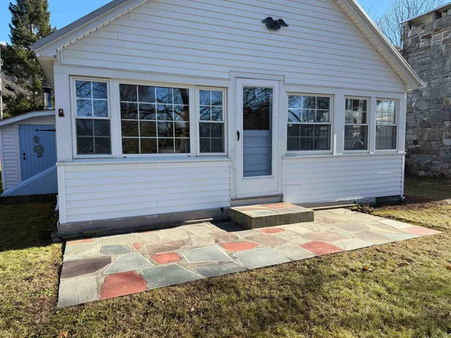 $275,000 | 21 Lakes End Lane, Wells, VT 05774