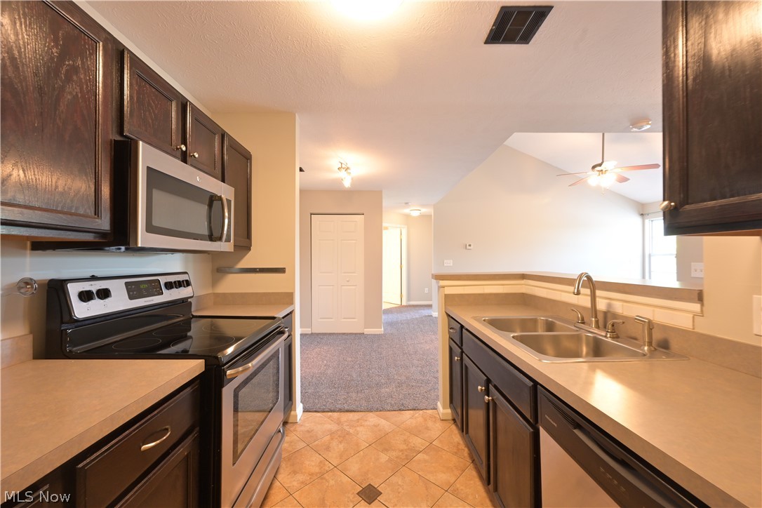 29842 Center Ridge Road, Unit 225 Westlake, OH 44145 - Photo 10 of 30 f