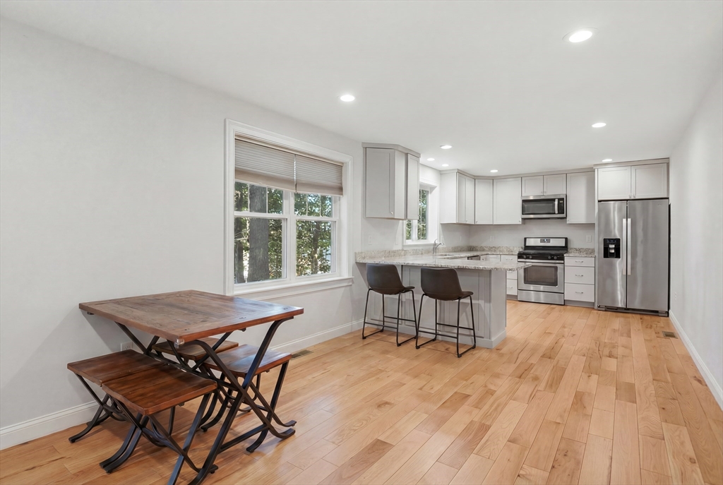 53 Cambridge Street Ayer, MA 01432 - Photo 10 of 32