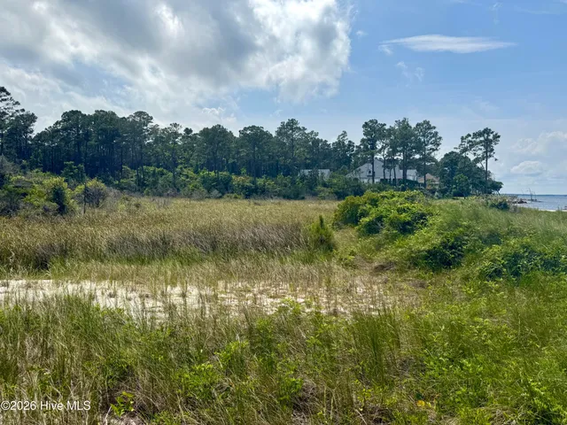 $175,000 | 558 Sandy Point Drive, Beaufort, NC 28516