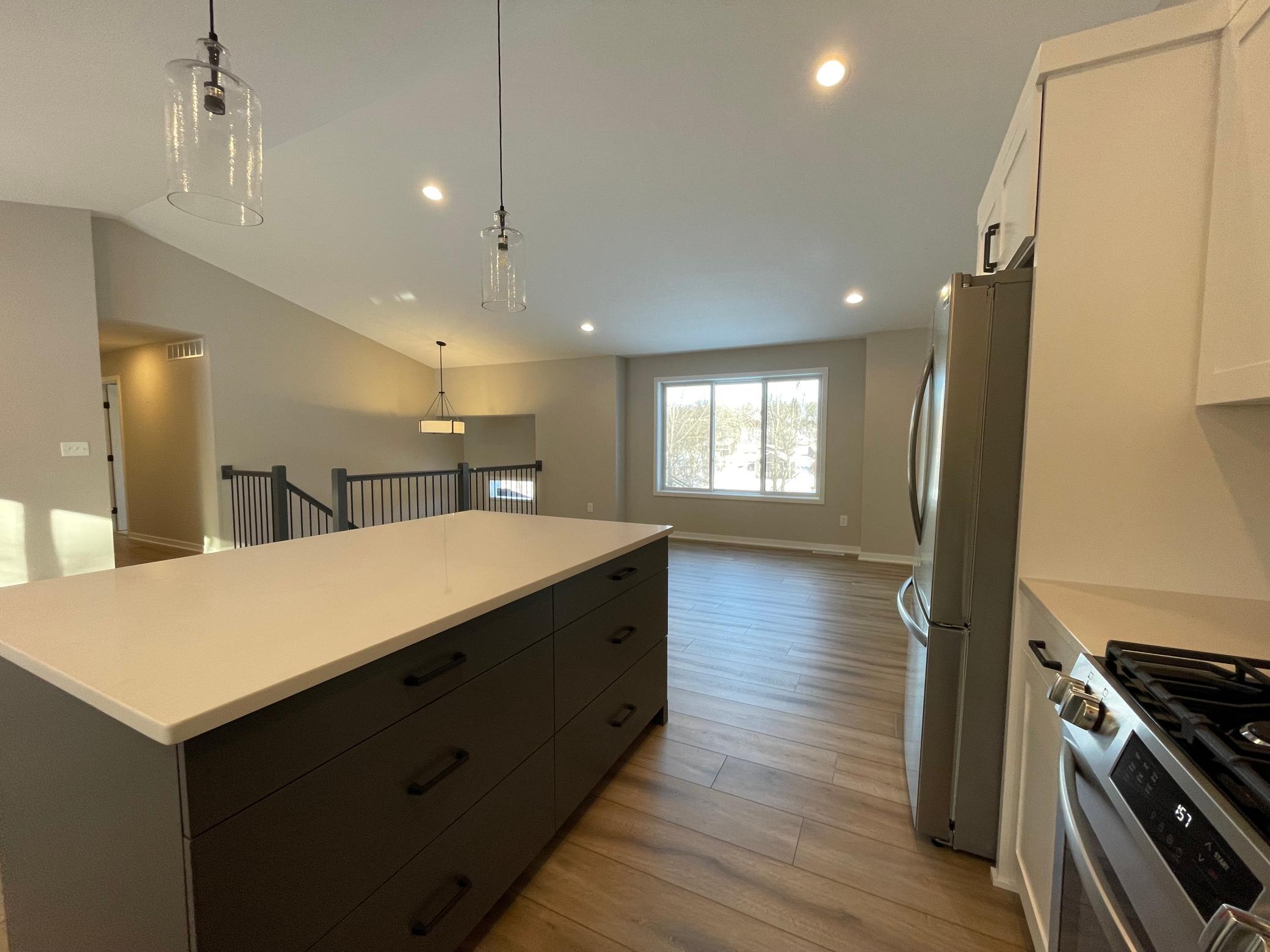 2141 Ponderosa Drive Southwest Rochester, MN 55902 - Photo 7 of 31