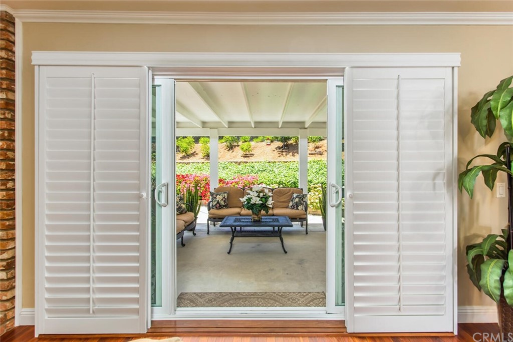602 Juniper Court Redlands, CA 92374 - Photo 32 of 38 a view of a living room and a window