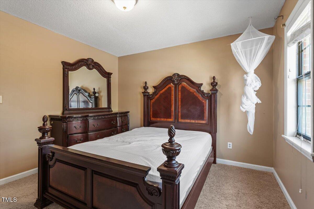 8110 Farmlea Circle Raleigh, NC 27616 - Photo 11 of 15 IMG_0075