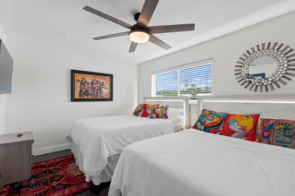 $4,900 | 3705 Northeast 16th Avenue, Oakland Park, FL 33334