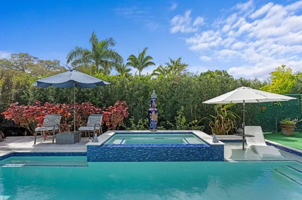 $4,900 | 3705 Northeast 16th Avenue, Oakland Park, FL 33334