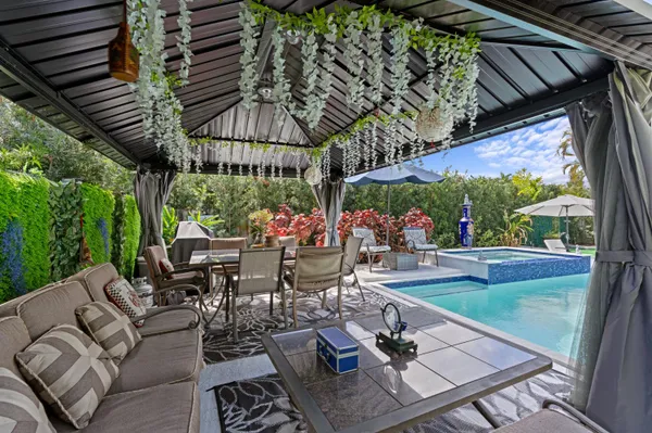 $4,900 | 3705 Northeast 16th Avenue, Oakland Park, FL 33334