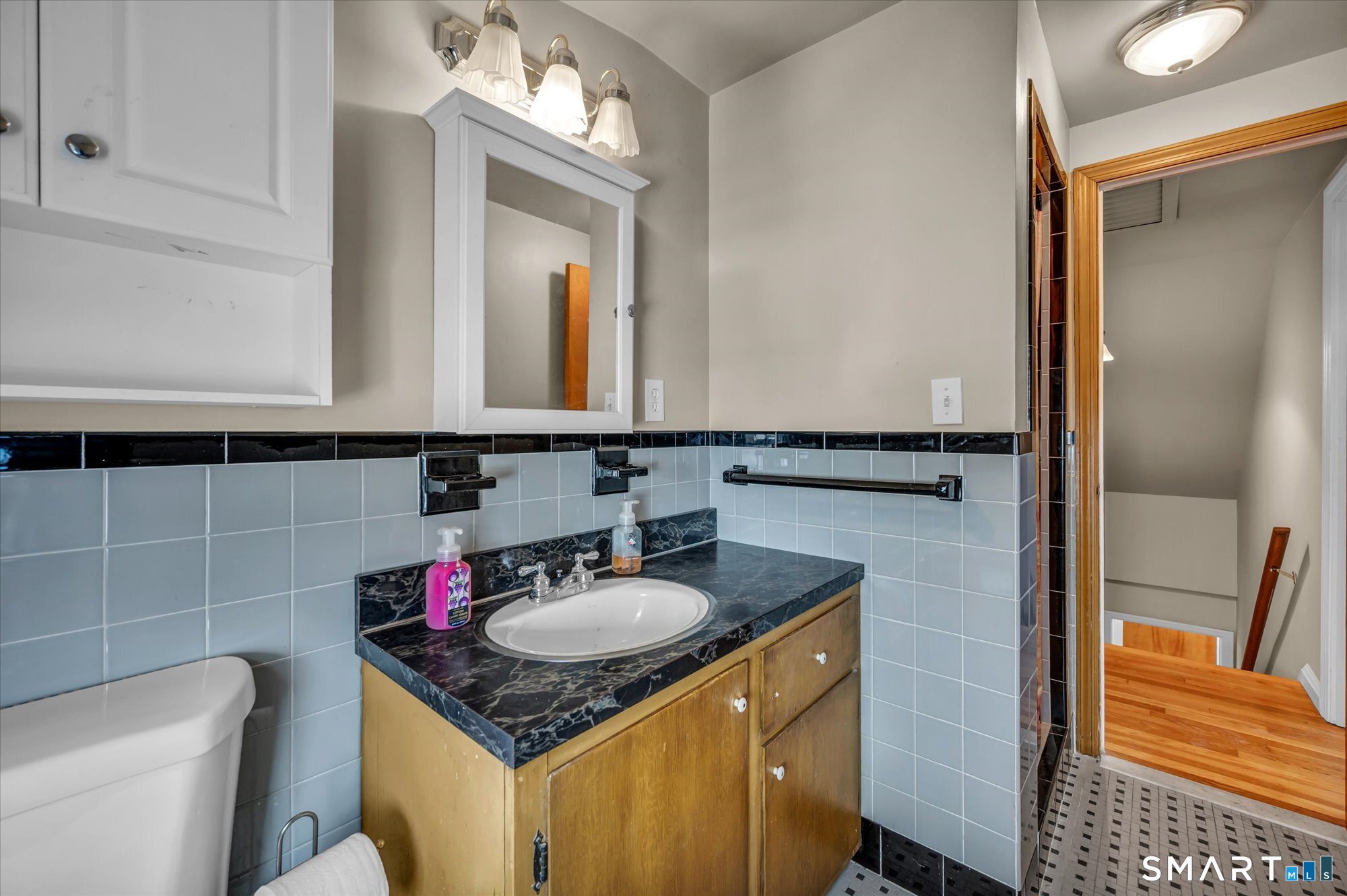 304 Huntington Road Stratford, CT 06614 - Photo 23 of 33