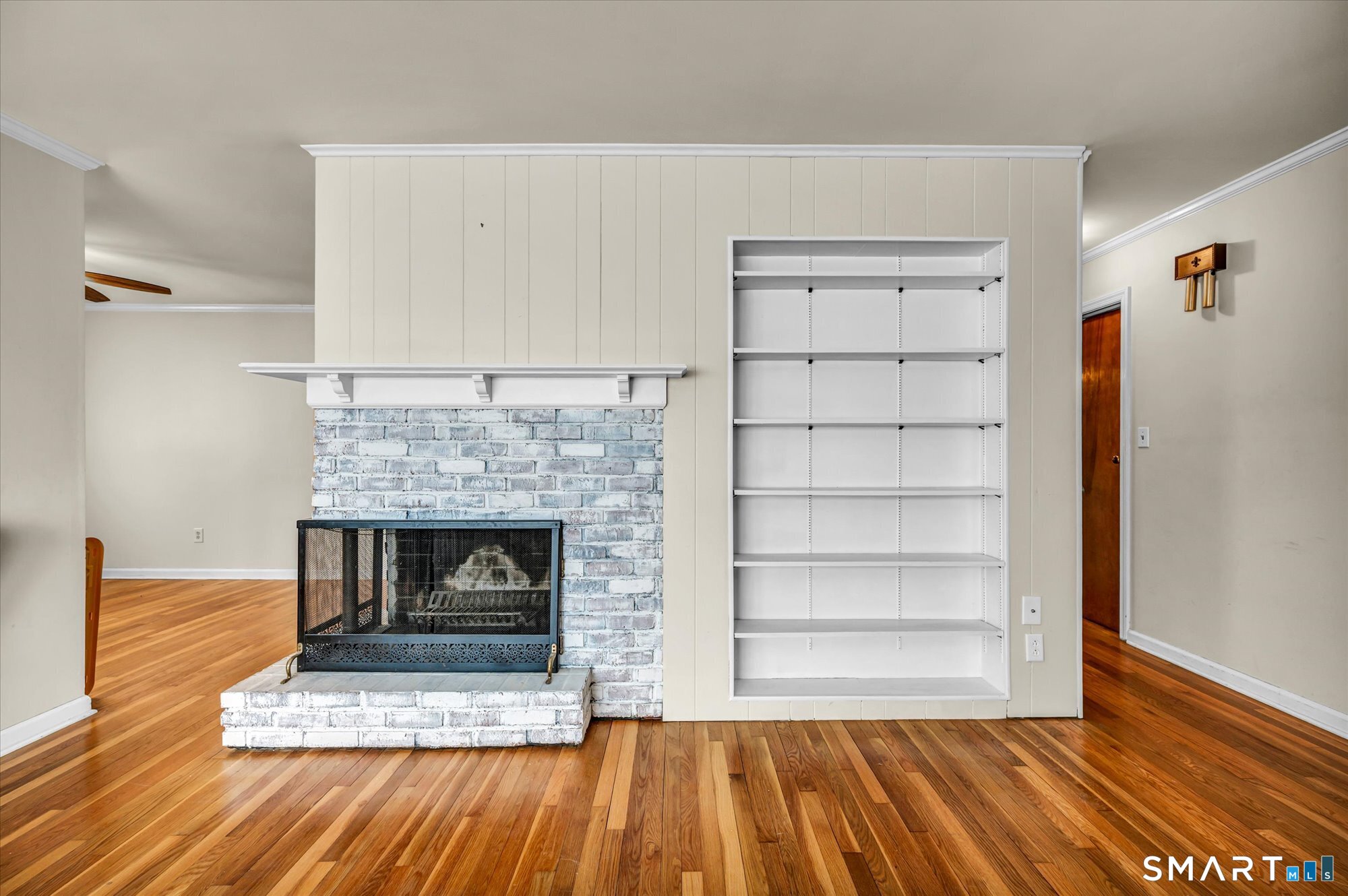 304 Huntington Road Stratford, CT 06614 - Photo 4 of 33