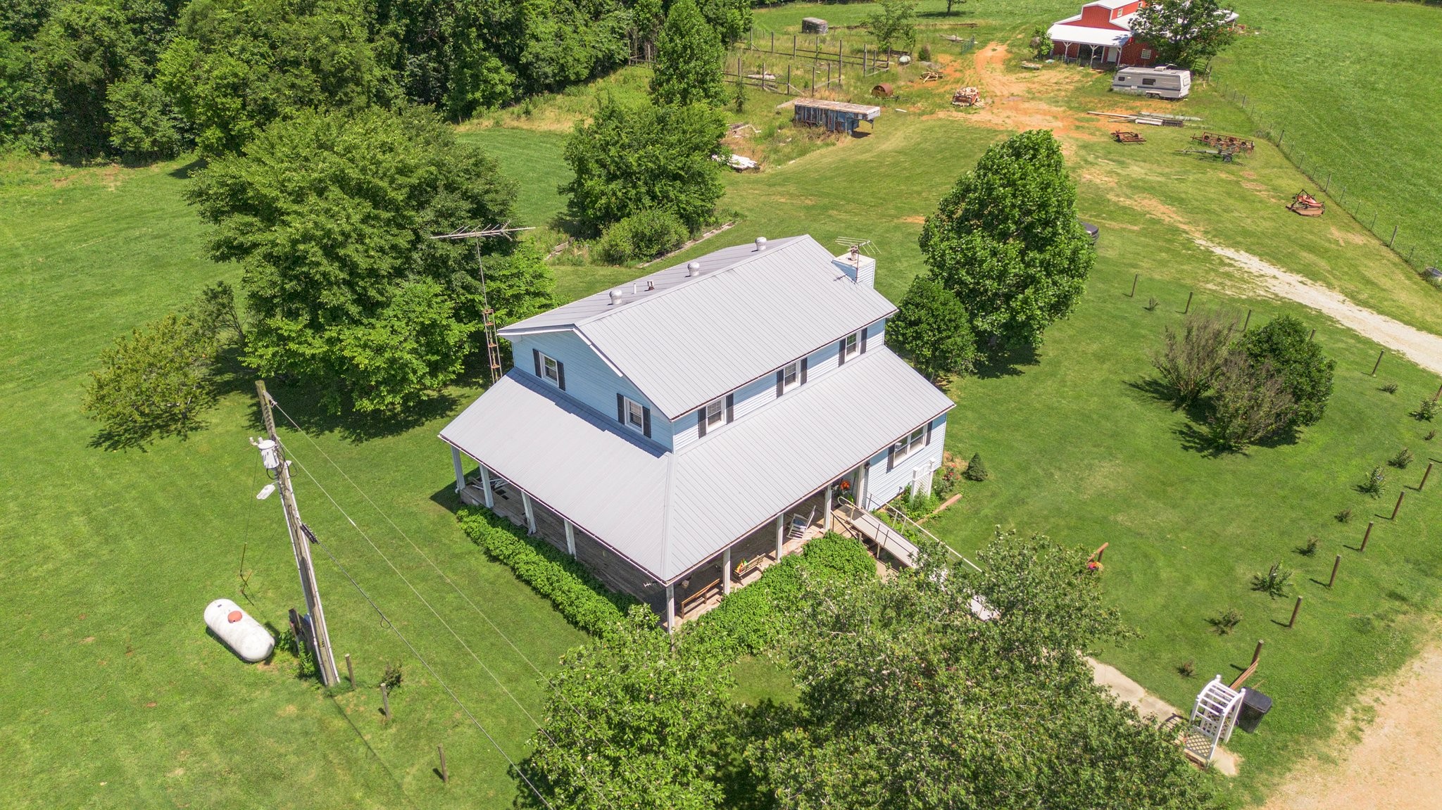 245 Fanny Tom Gains Road Franklin, KY 42134 - Photo 7 of 19 an aerial view of a house