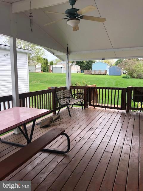 16923 Alcott Road Hagerstown, MD 21740 - Photo 3 of 38 Deck with Ceiling fan
