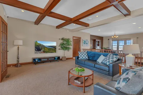 $695,000 | 17216 County Road 5 Northwest, New London, MN 56273