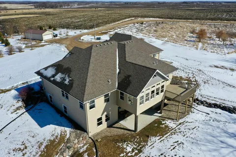 $695,000 | 17216 County Road 5 Northwest, New London, MN 56273