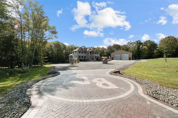 $1,399,000 | 210 Grey Road, South Fallsburg, NY 12779