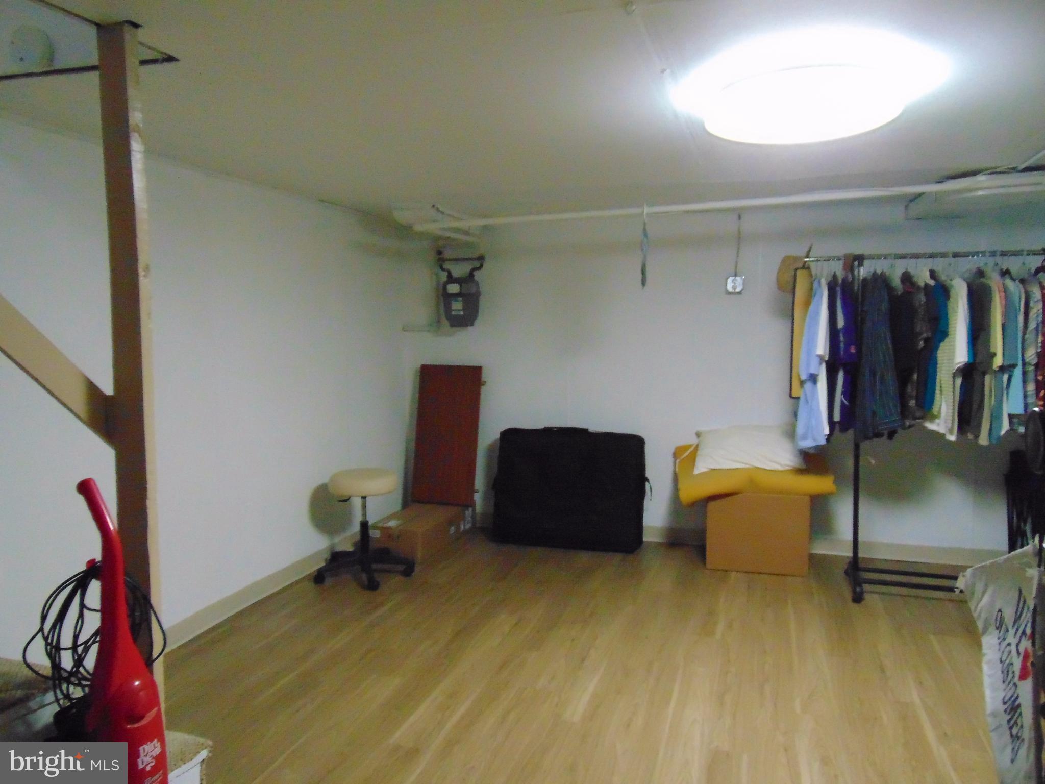 812 Arncliffe Road Baltimore, MD 21221 - Photo 22 of 28 Family Room