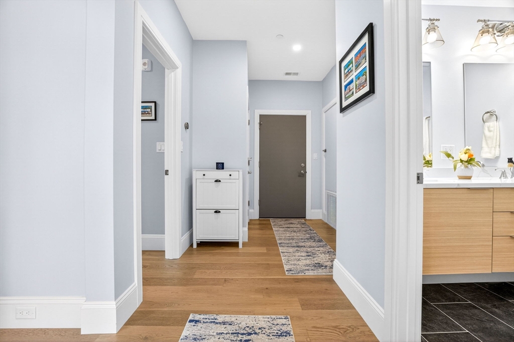 21 Glen Road, Unit 10 Boston, MA 02130 - Photo 15 of 26