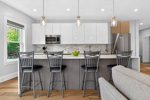 $699,000 | 21 Glen Road, Unit 10, Boston, MA 02130