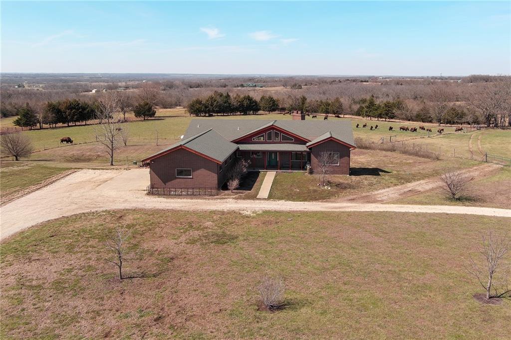 32846 Block Road Paola, KS 66071 - Photo 7 of 75 Gallery Image 7