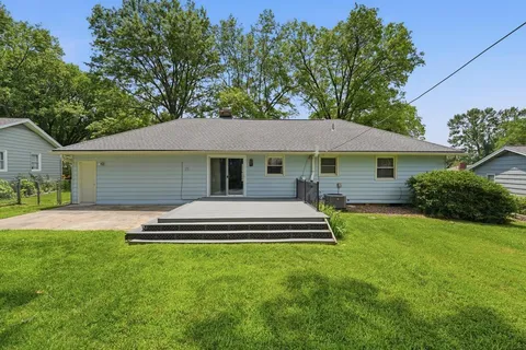 $325,000 | 13218 West 96th Street, Lenexa, KS 66215