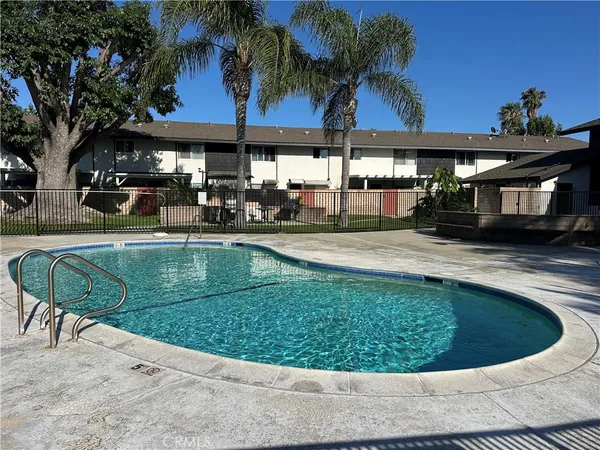 $409,000 | 7100 Cerritos Avenue, Unit 21, Stanton, CA 90680